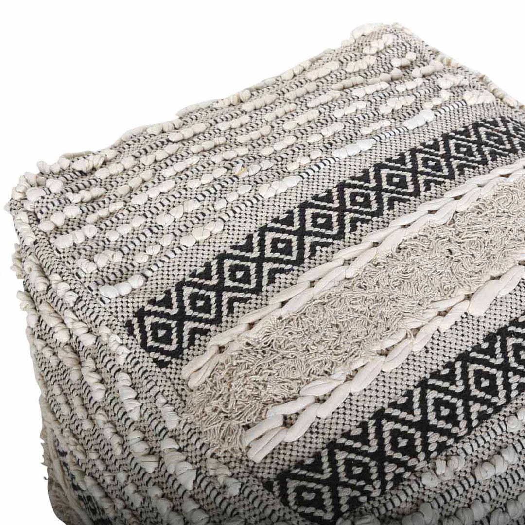 Boho kuutioistuinpouf Mara