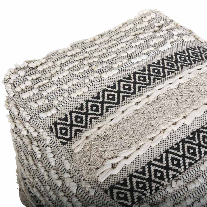 Boho kuutioistuinpouf Mara