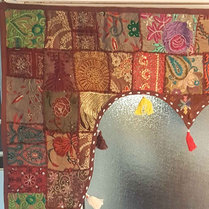 Intialainen oviverho Toran