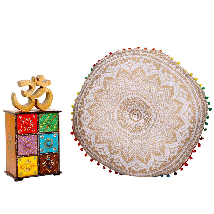Istuintyynyn mandala Saira