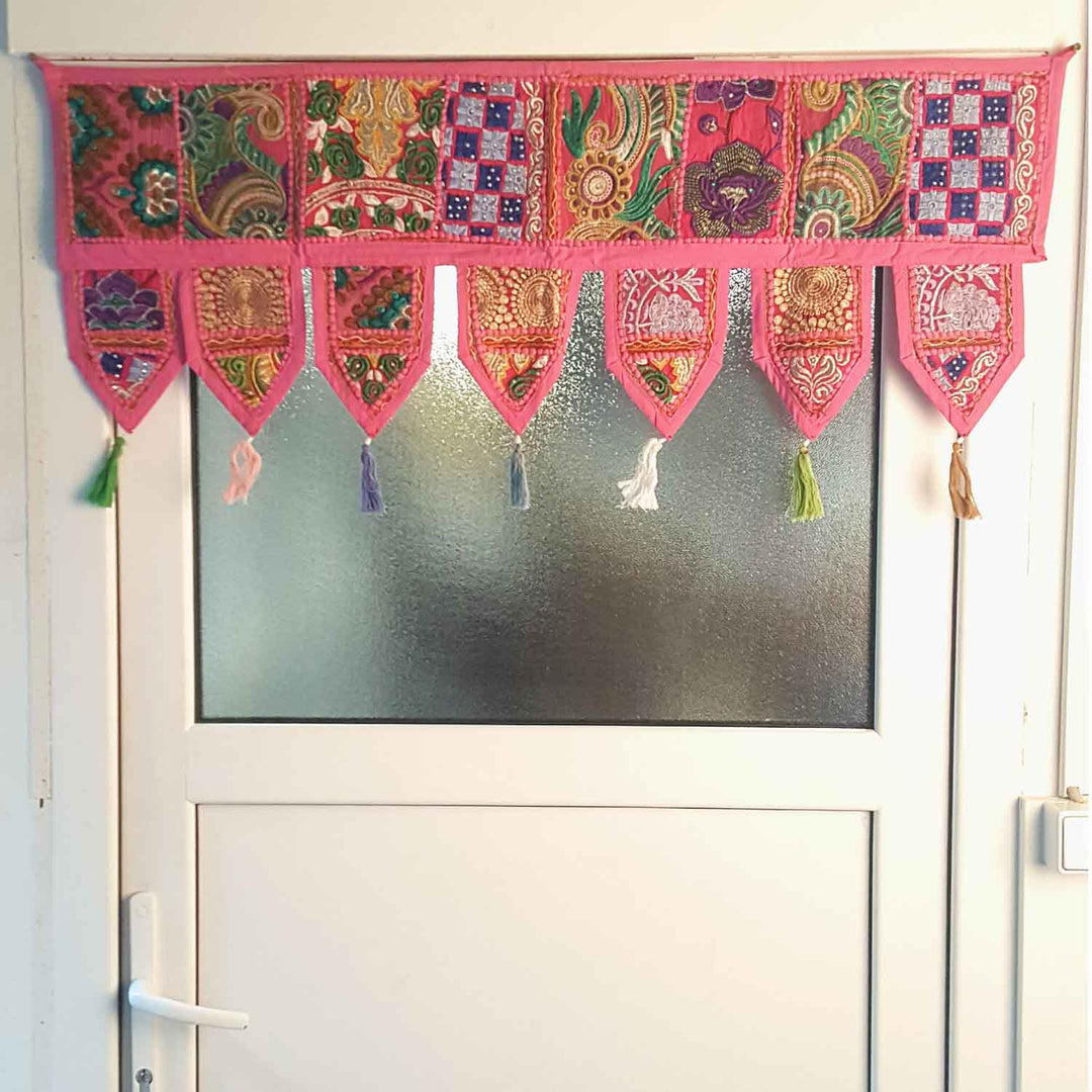 Intialainen tilkkutäkki toran