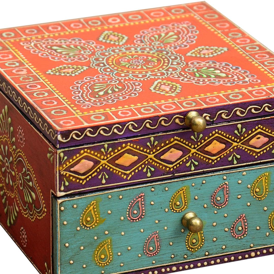 Itämainen korurasia Shanti