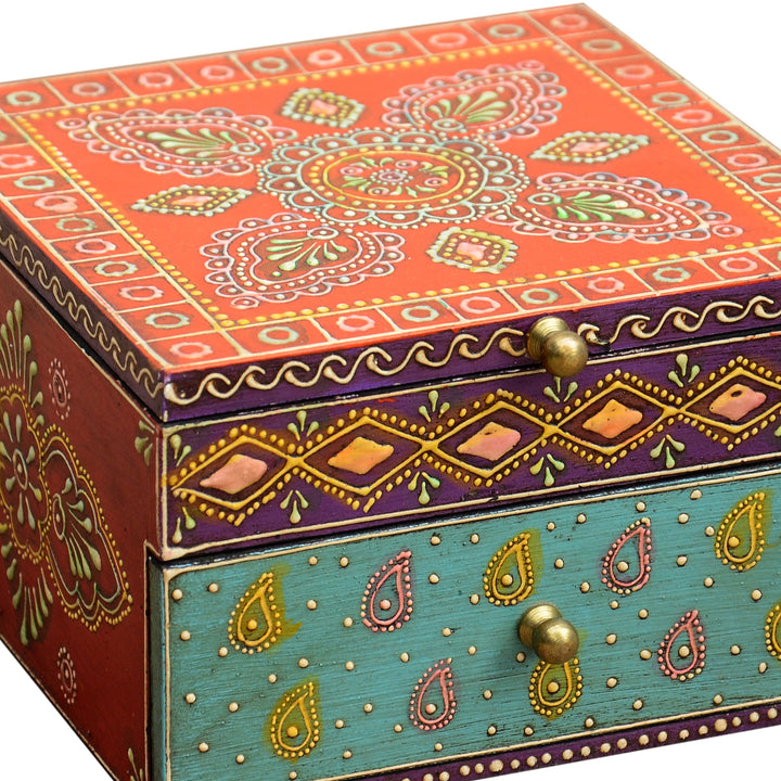 Itämainen korurasia Shanti